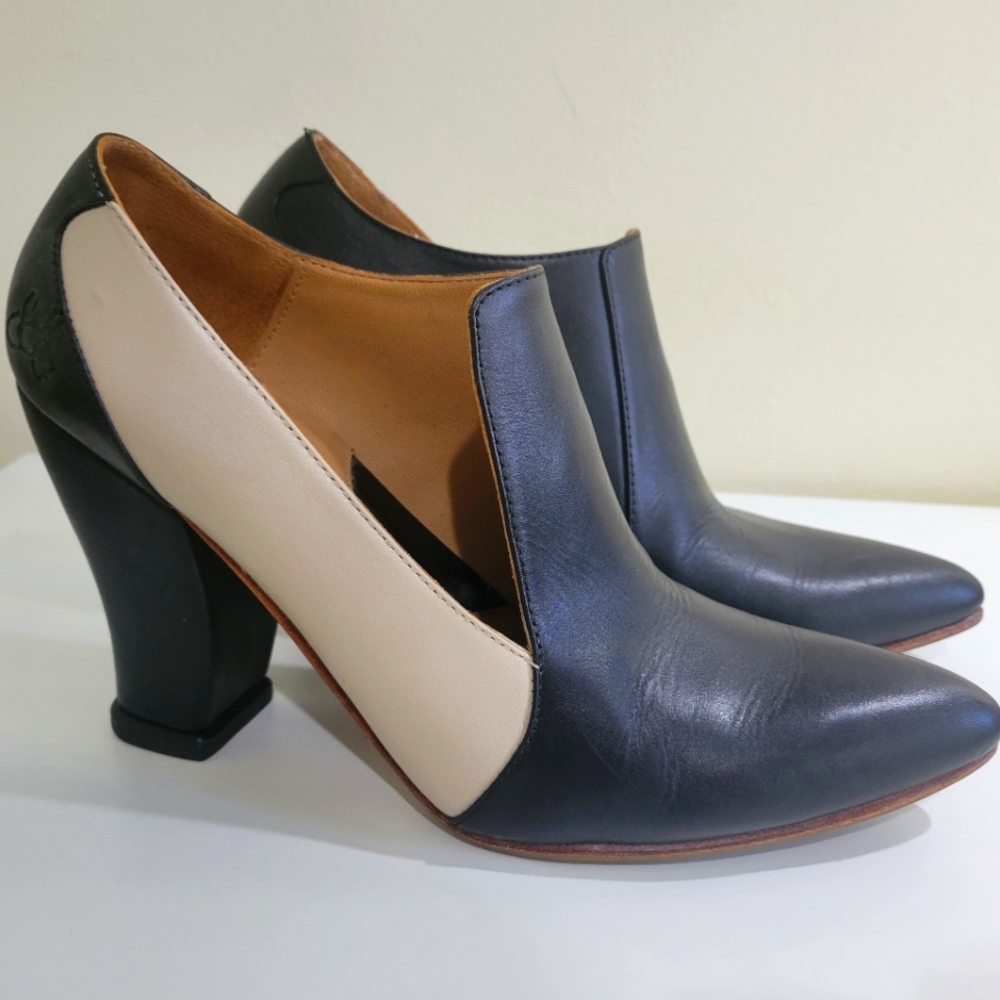 Fluevog heels size 7